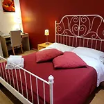 XX Miglia Rooms & Apartments